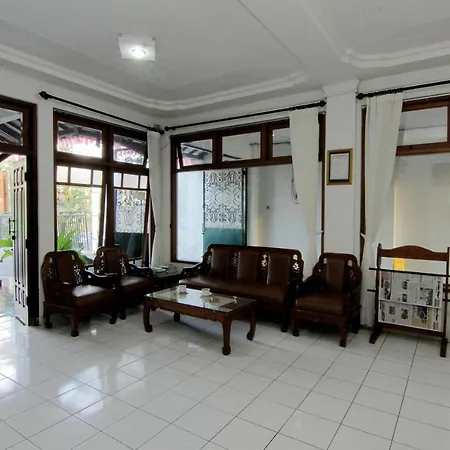 Hotel Fevytra Syariah-2